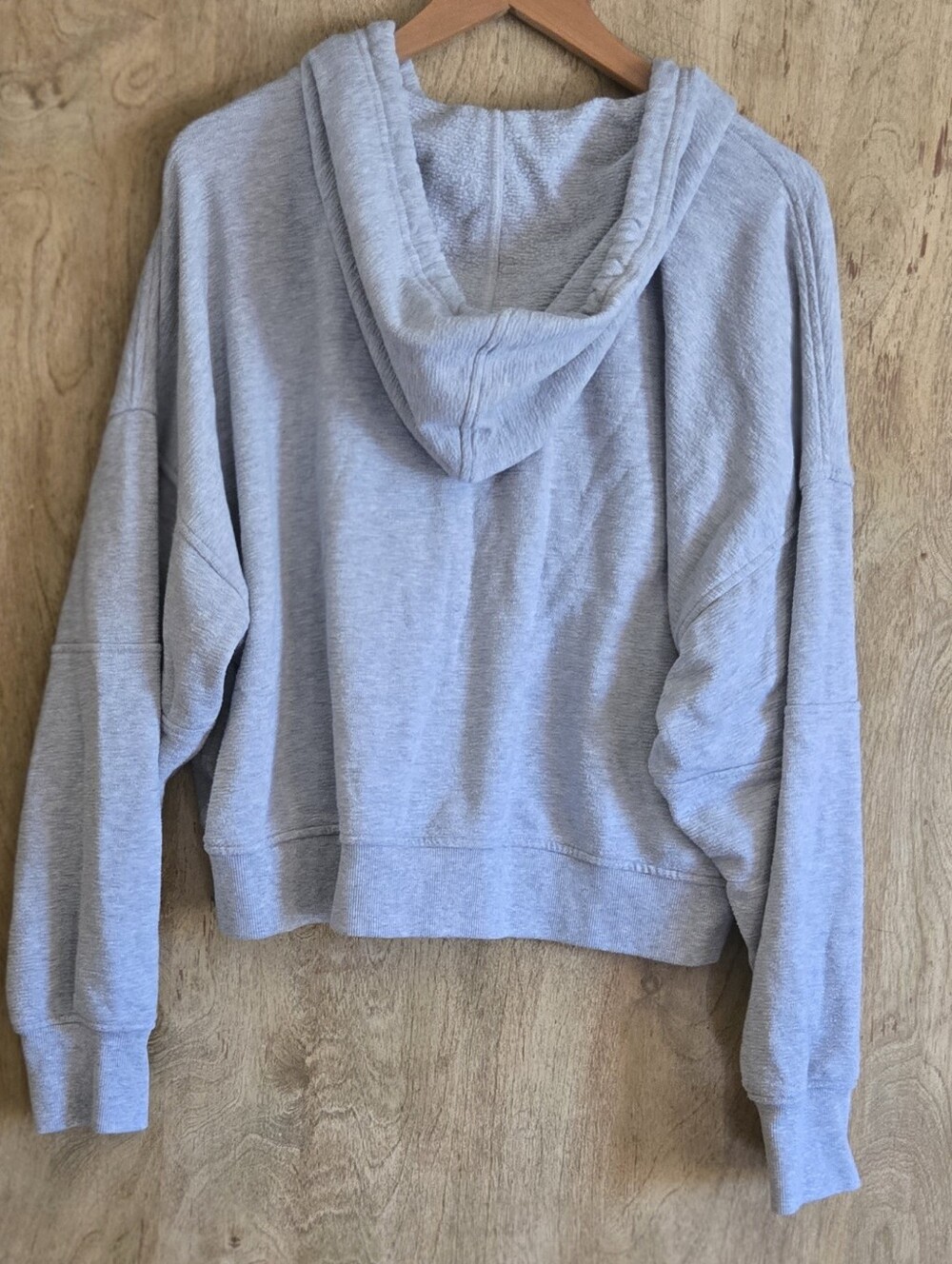 Aerie Light Grey Hooded Cropped Sweatshirt - Picture 2 of 4